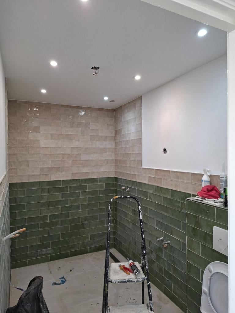 Tegelzetter en Stukadoor - Strak werk - Regio Rotterdam, Diensten en Vakmensen, Stucwerk