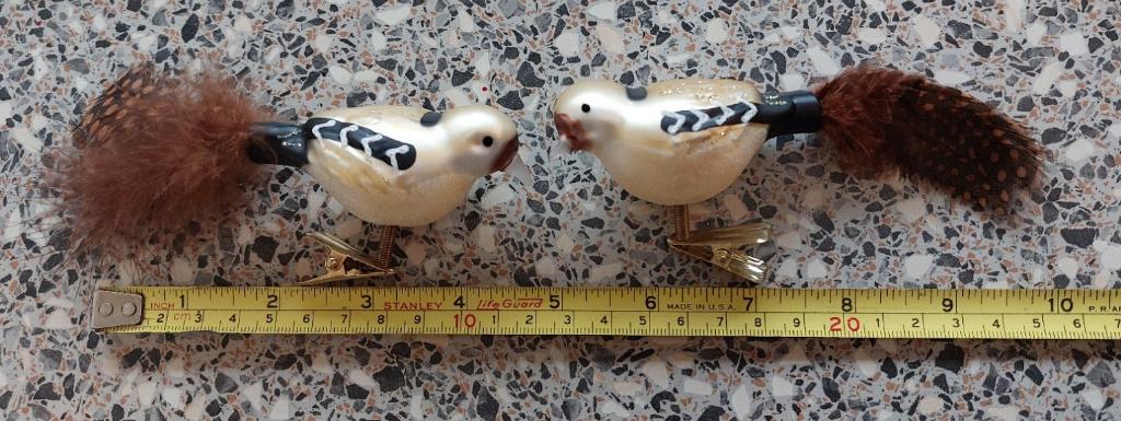 Kerstbal Kerstornament 2x Vogel bruin geel met veren staart, Diversen, Ophalen of Verzenden, Zo goed als nieuw