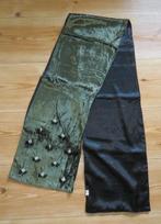 Vintage sjaal groen fluweel zwart satijn geborduurde bloemen, Ophalen of Verzenden, Nieuw, Maat 38/40 (M), Sjaal