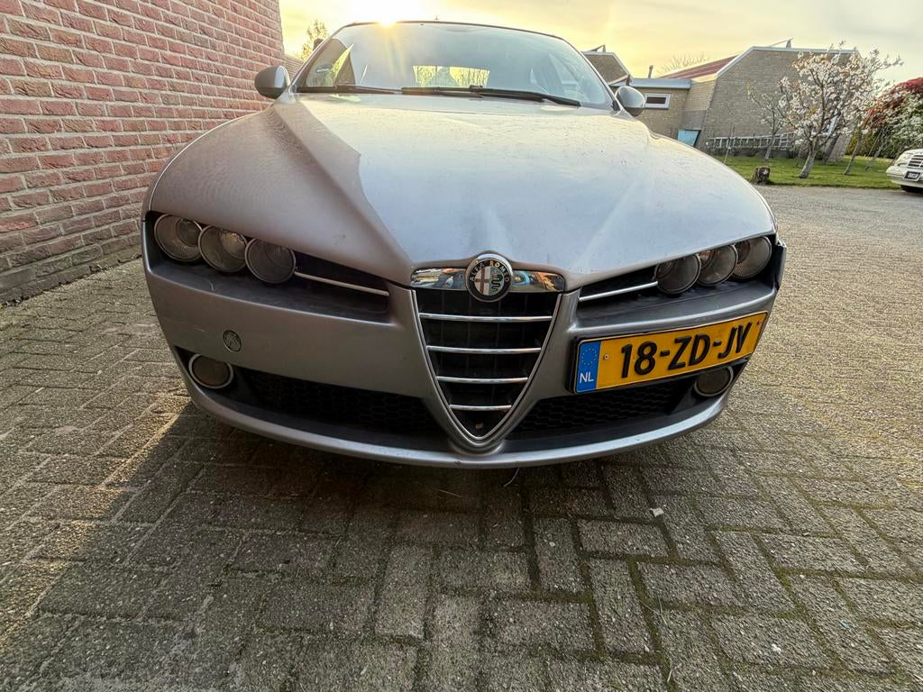 Alfa Romeo 159 2.2 JTS 2008 Grijs, Auto's, Alfa Romeo, Voorwielaandrijving, 4 cilinders, 1465 kg, Handgeschakeld