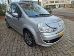 Renault Modus 1.6 16V Night&Day Pano Automaat (bj 2012), Auto's, Gebruikt, 4 cilinders, Bedrijf, 1180 kg
