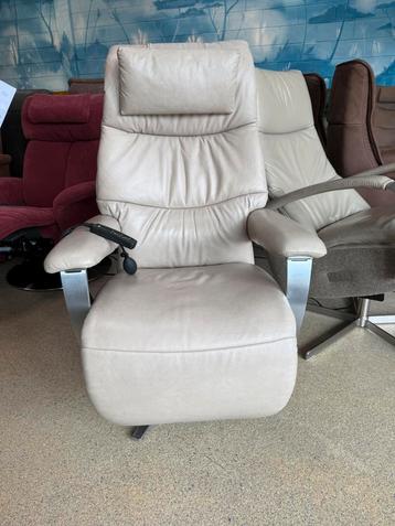 Meubelzorg relax  sta op stoel relaxfauteuil gratis bezorgd beschikbaar voor biedingen
