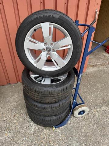 19 inch originele velgen + zomerbanden Audi Q5 80A601025D beschikbaar voor biedingen