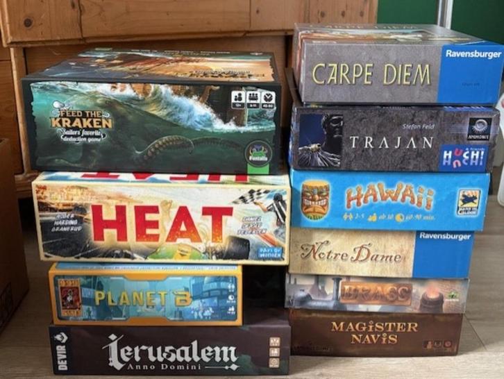 spectaculaire bordspellen, Hobby en Vrije tijd, Gezelschapsspellen | Bordspellen, Zo goed als nieuw, Drie of vier spelers, Vijf spelers of meer