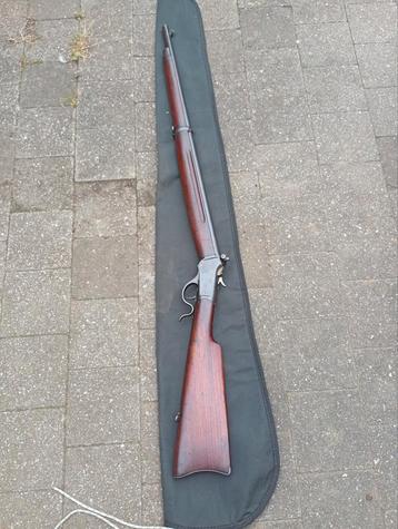 antiek Winchester geweer  beschikbaar voor biedingen