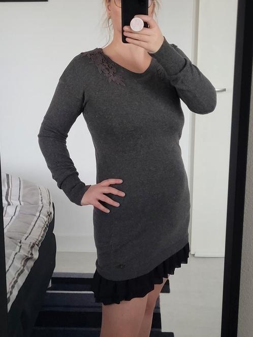 DEPT grijs jurkje lange mouwen, maat L, Kleding | Dames, Jurken, Zo goed als nieuw, Maat 42/44 (L), Grijs, Boven de knie, Ophalen of Verzenden