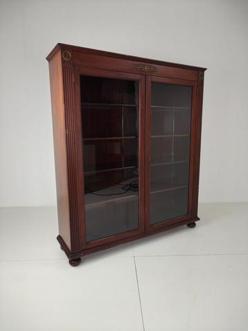 Mahonie Boekenkast / Vitrinekast – Antiek Glas beschikbaar voor biedingen