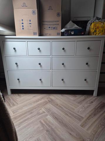 Hemnes ladekast Ikea - Zeer nette staat beschikbaar voor biedingen