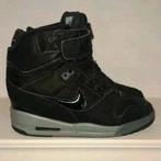 Nike Air revolution sky high maat 37,5, Ophalen of Verzenden, Zo goed als nieuw, Sneakers of Gympen