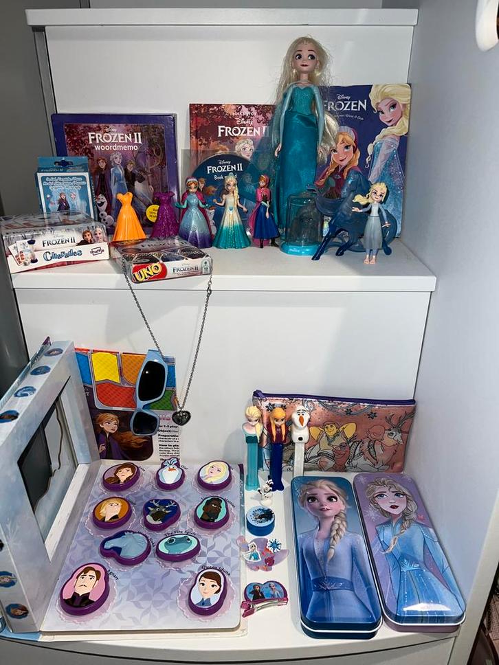 Frozen Collectie 25+ items, Kinderen en Baby's, Speelgoed | Poppen, Zo goed als nieuw, Overige typen, Ophalen of Verzenden