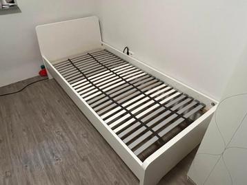 IKEA ASKVOLL BedFrame 90 x 200 Met Lattenbodem Wit ZGAN
