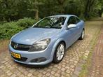 Opel Astra TwinTop 1.8 Cosmo twintop apk 05-2026!, Auto's, Opel, Zwart, 4 cilinders, Cabriolet, 1200 kg