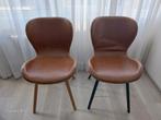 2 Kunstleren Stoelen met Naadafwerking, Huis en Inrichting, Stoelen, Ophalen, Gebruikt, Twee, Bruin