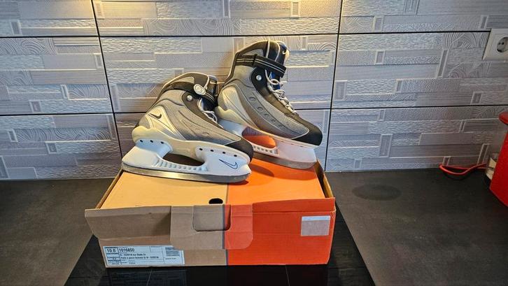 nike ijschaatsen maat 43, Sport en Fitness, IJshockey, Zo goed als nieuw, Schaatsen, Ophalen of Verzenden