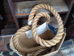 Hennep touw nieuw in doos, Ophalen
