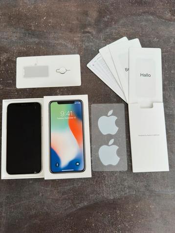 iPhone X 256GB - Full Set with Box & Original Charger beschikbaar voor biedingen