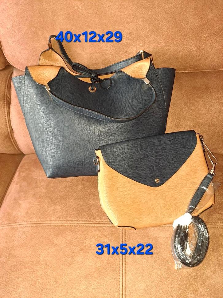 Nieuwe handtas met bijhorende crossbody tas, Sieraden, Tassen en Uiterlijk, Tassen | Damestassen, Nieuw, Overige typen, Blauw