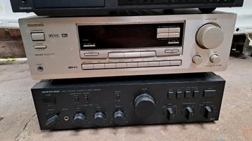 Onkyo receiver, Sony CD DVD, JVC CD beschikbaar voor biedingen