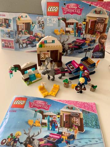 Lego friends Frozen set (disney princess) 41066 beschikbaar voor biedingen