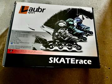 Verstelbare Kinder skates. Incl doos. beschikbaar voor biedingen