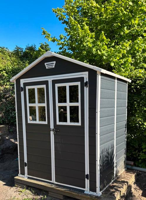 Keter Breteuil tuinhuis kunststof 175x145x225, Tuin en Terras, Tuinhuizen, Zo goed als nieuw, Kunststof, Minder dan 250 cm, Minder dan 200 cm