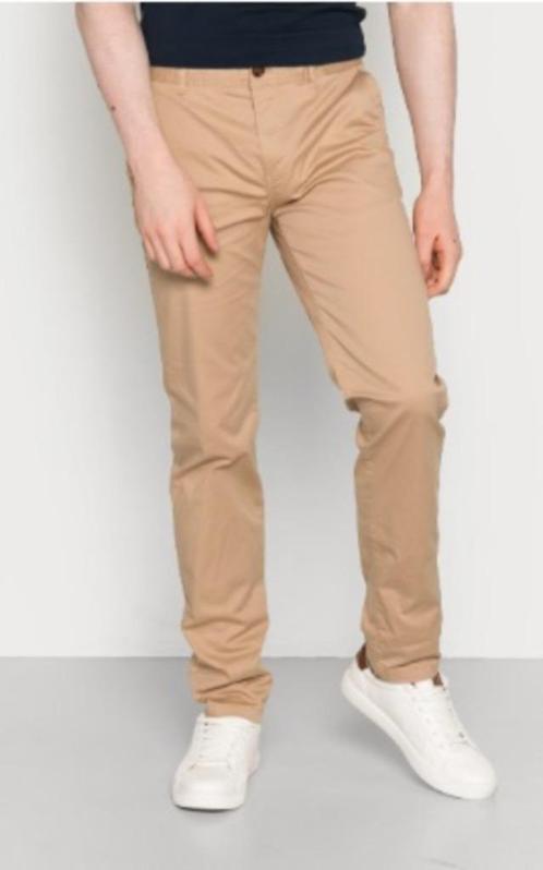 Scotch & Soda beige chino broek mod: Stuart mt W34 L34 45861, Kleding | Heren, Broeken en Pantalons, Zo goed als nieuw, Maat 52/54 (L)