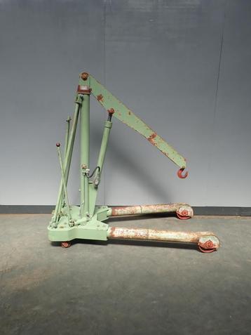 Koni Werkplaatskraan 1500kg , motorblokkraan , motortakel beschikbaar voor biedingen