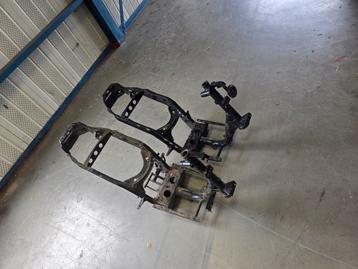 2x zip frames 1 met kenteken 1 zonder kenteken WEG =WEG beschikbaar voor biedingen