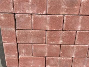 betonklinker retron excellence oxydrood 20x10,5x8 beschikbaar voor biedingen