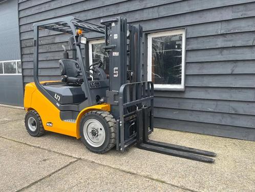 Un Heli EP Hangcha 3000KG DIESEL NIEUW Triplo Shift, Zakelijke goederen, Machines en Bouw | Heftrucks en Intern transport, Heftruck