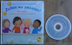 Zullen we zwaaien - boekje met cd met creche liedjes, Ophalen of Verzenden, Zo goed als nieuw, Bette Westera