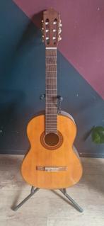 Spaanse gitaar - Yamaha C70 (met standaard), Ophalen, Zo goed als nieuw, Klassieke of Spaanse gitaar