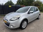 Renault Clio 1.2 Collection 5 Drs Airco/Cruise/LMV, Voorwielaandrijving, Euro 5, Stof, Gebruikt