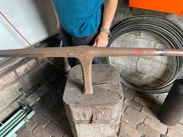 StpeerAambeeld 30kg met Blok beschikbaar voor biedingen