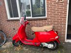 Vespa LX50 rood, Fietsen en Brommers, Ophalen, Zo goed als nieuw, Vespa LX