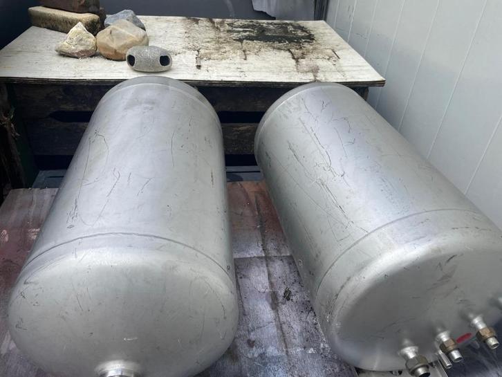 Twee nieuwe boilers, Watersport en Boten, Accessoires en Onderhoud, Nieuw, Overige typen, Ophalen