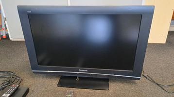 Te koop Panasonic LCD televisie  31 inch/ 80 cm beschikbaar voor biedingen