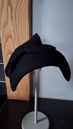 Fascinator zwart, Kleding | Dames, Hoeden en Petten, Ophalen of Verzenden, Nieuw, One size fits all