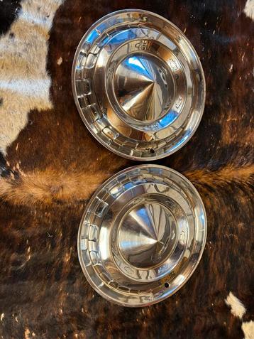 Vintage Chevy Chevrolet bel air 1955 Wieldoppen (2 stuks) beschikbaar voor biedingen