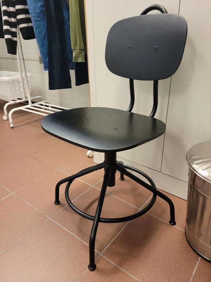 Kullaberg, Huis en Inrichting, Bureaustoelen, Zo goed als nieuw, Bureaustoel, Zwart, Ophalen