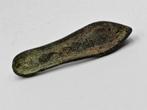 Bodemvondst - Romeinse Fibula, vorm van legionair sandaal, Antiek en Kunst, Antiek | Overige Antiek, Ophalen of Verzenden