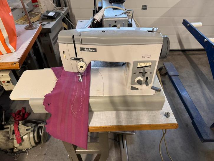 Huishoudelijke naaimachine anker zigzag+recht, Hobby en Vrije tijd, Naaimachines en Toebehoren, Gebruikt, Naaimachine, Overige merken