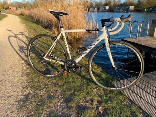 Canyon Ultimate size M - Ultegra Di2, Fietsen en Brommers, Fietsen | Racefietsen, Overige merken, Meer dan 20 versnellingen, Carbon