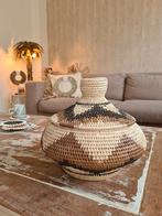 Palmblad mand uit Bali 1, Mand, Rond, Ophalen of Verzenden, Riet