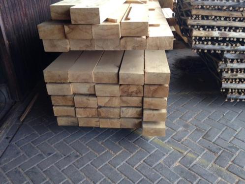 Eiken en kastanje balken: 10x10 - 15x15 - 20x20, Tuin en Terras, Palen, Balken en Planken, Nieuw, Balken, 250 cm of meer, Verzenden