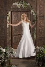 Trouwjurk maat 38 open rug, Kleding | Dames, Trouwkleding en Trouwaccessoires, Ophalen of Verzenden, Zo goed als nieuw, Wit, Trouwjurk