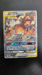 Reshiram & Charizard GX SM201 Promo - Uitstekend!, Hobby en Vrije tijd, Verzamelkaartspellen | Pokémon, Ophalen, Zo goed als nieuw