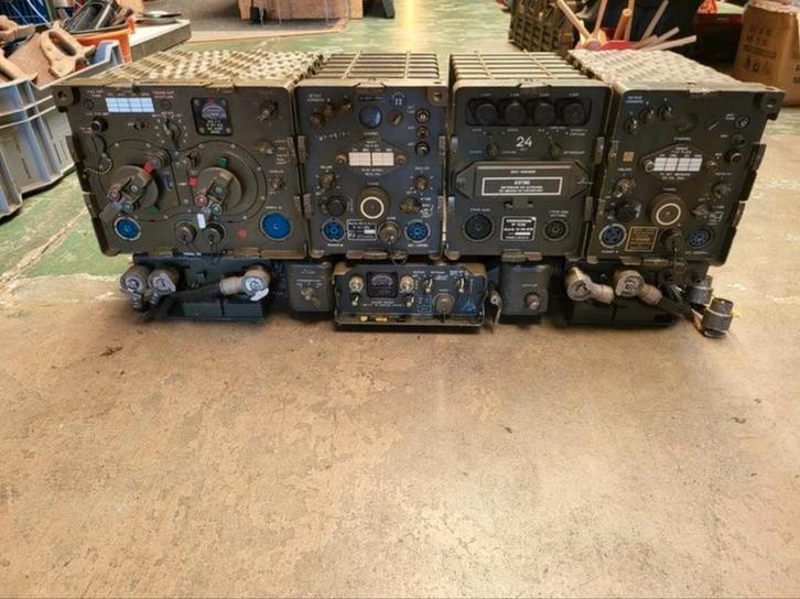 Zender/ontvanger RT-67 PP-112 R-108 C-435 mounting NL leger, Verzamelen, Militaria | Algemeen, Landmacht, Nederland, Ophalen