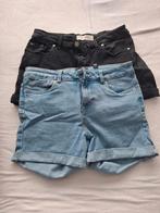 2 korte spijkerbroek zgan M, Kleding | Dames, Spijkerbroeken en Jeans, Ophalen of Verzenden, Zo goed als nieuw, Blauw, W30 - W32 (confectie 38/40)