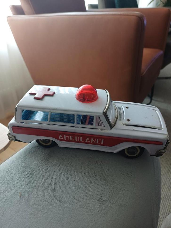 Oude Blikken Ambulance - Zeer Goede Staat!, Antiek en Kunst, Antiek | Speelgoed, Ophalen of Verzenden